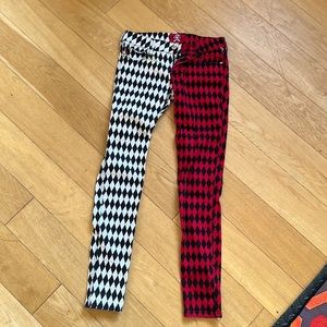 Royal Bones red/white diamond Split Pants size 3 juniors